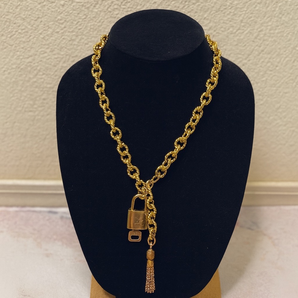 Louis Vuitton Lock & Key #316 Vintage 10K Gold Accents Teardrop Tassel Necklace